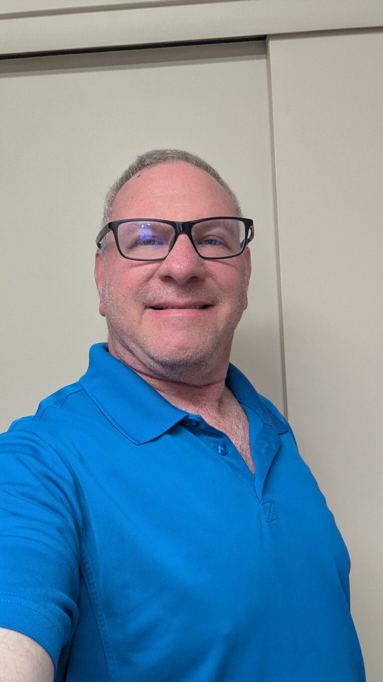 Your Tech Host, Stefan